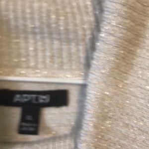 Metallic gold Saeater